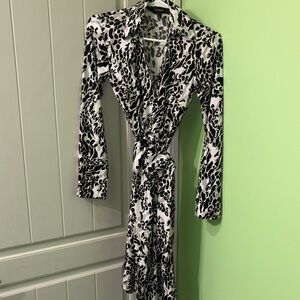 Express Black White animal print midi wrap dress summer sundress 3/4 Vintage
